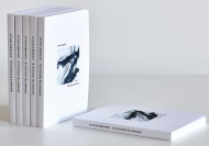 Rickard Ölander UTAN OMSVEP” är min första diktsamling och boken har blivit till från olika rum i Berlin, ateljén i Hedefors Bruk och Carin Bjelkes Väg 3., liten